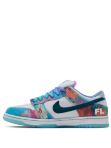 Futura Laboratories x Nike SB Dunk Low White and Geode Teal2